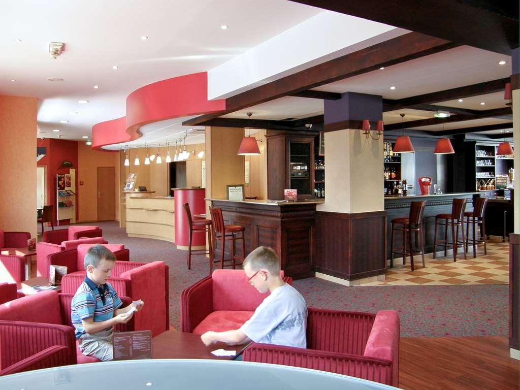 Ibis Lille Lomme Centre Hotel Restaurant photo